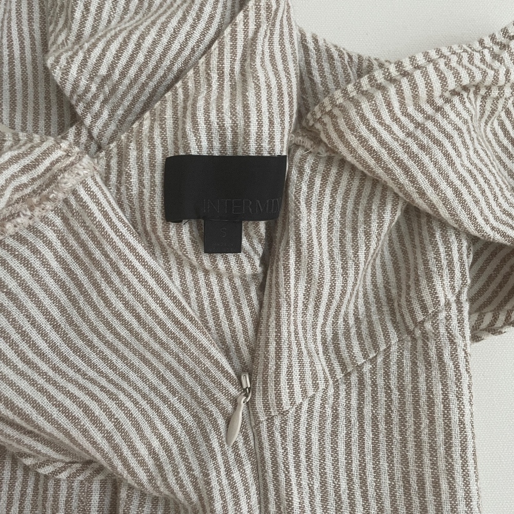 INTERMIX Linen Blended Pinstriped Beige/Cream, One Shoulder Ruffle Romper, Small - Picture 15 of 16